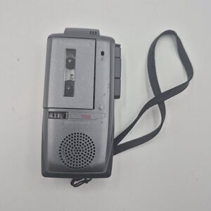 Radio Shack Micro-44 Microcassette Recorder Voice-Activated 14-1183 Tested Works